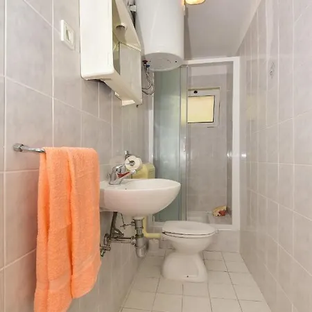 Mira Sumic Apartment *