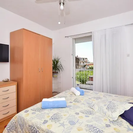 Apartment Mira Sumic Podgora